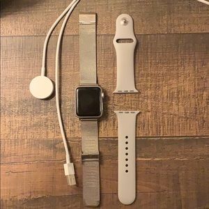 Apple Watch Series 3 Aluminum 38mm